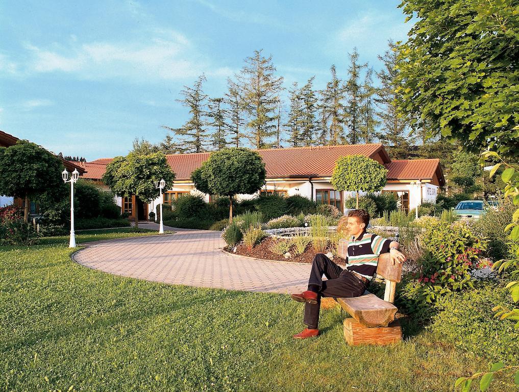 Hotel Christl Rohrdorf  Exterior photo