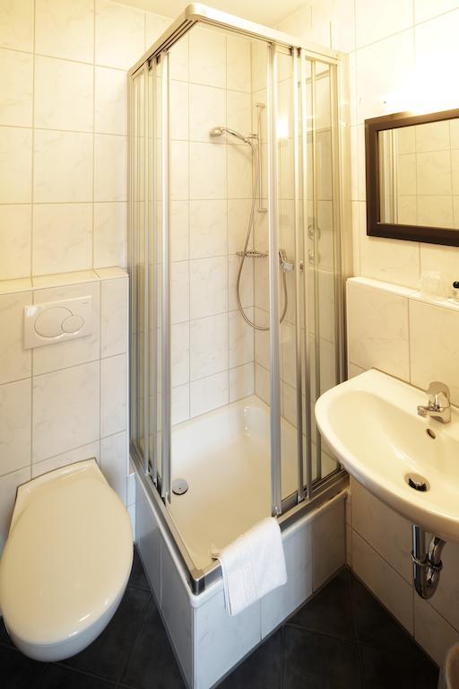 Hotel Christl Rohrdorf  Room photo